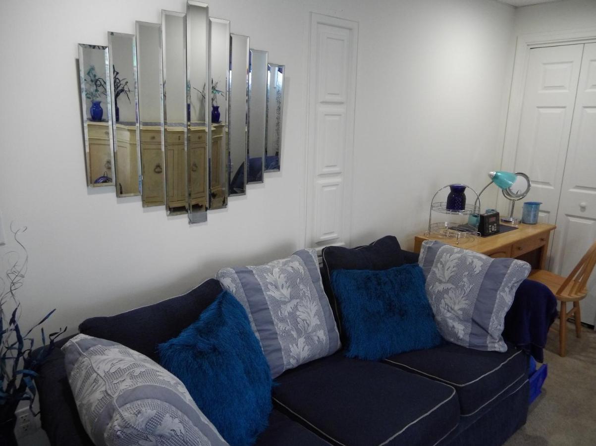 The Blue Room Luxury Suite ドーバー エクステリア 写真