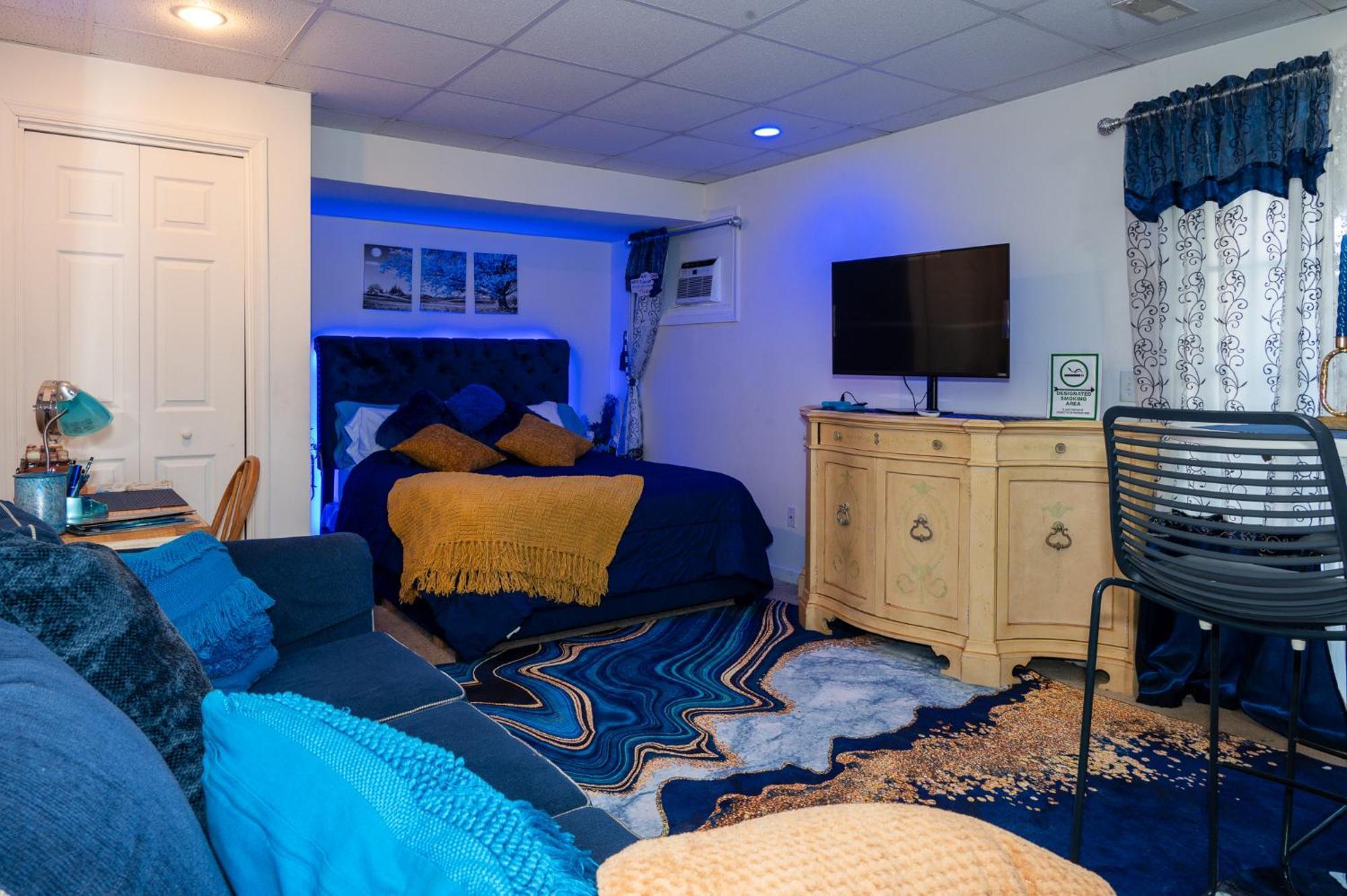 The Blue Room Luxury Suite ドーバー エクステリア 写真